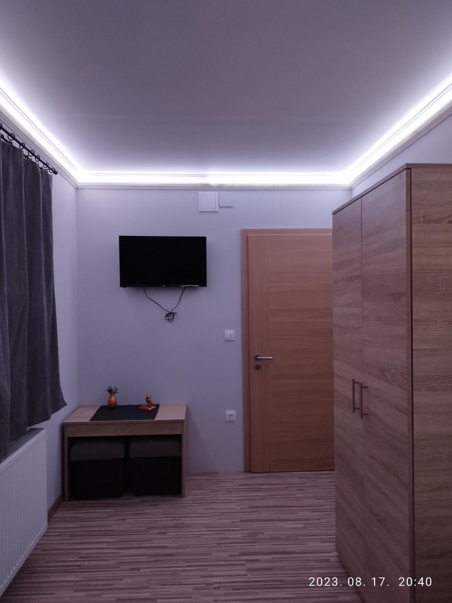 Aba-Boebe Vendeghaz Apartment Zalaszentivan Bagian luar foto